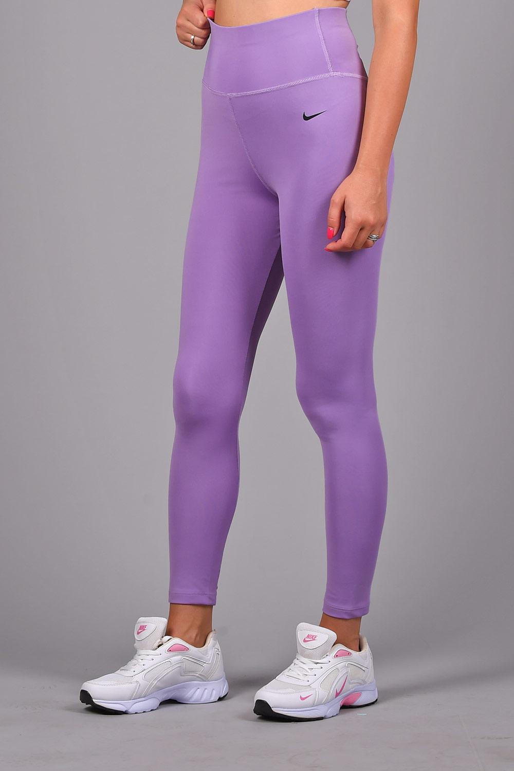 ფიტნეს ტანსაცმელი Women's Leggings  Athletic NIKE 3_qalis_sportuli_tansacmeli_fitnes_elastiki_maisuri_leginsebi_womens_sportswear_leggings_t_shirt_fitness_женская_спортивная_одежда_фитнес_легинсы_тайтсы_футболка_топ_134.jpg