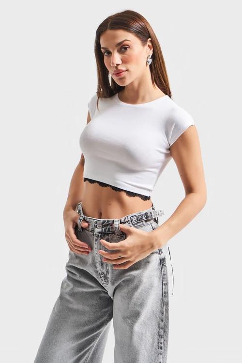 მაისური, ტოპი Women's T-Shirt IT'S BASIC 1kadin-beyaz-renk-dantel-detayli-ful-esnek-crop-body-20650.jpg