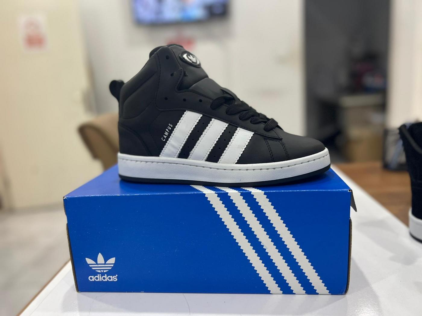 Sneakers Shoes Men's Sneakers ADIDAS 76632.jpeg