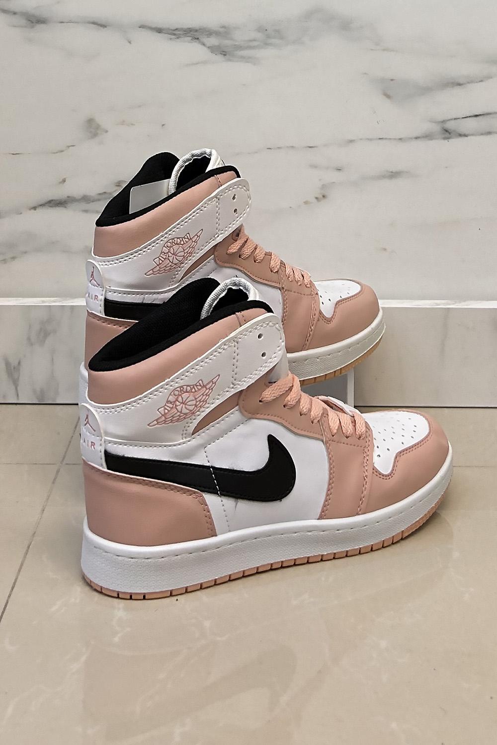 Sneakers Shoes Women's Sneakers NIKE IMG_4504.JPG