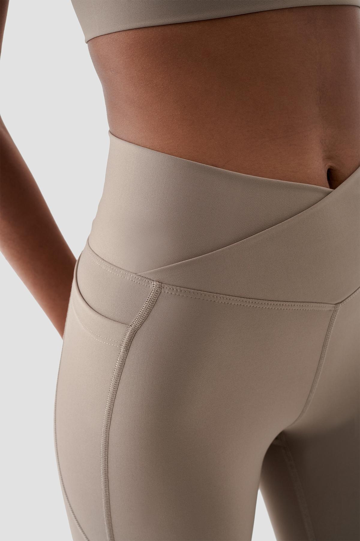 ფიტნეს ტანსაცმელი Women's Leggings  Athletic SUPERSTACY 2534x801_adele-high-waisted-compression-leggings-stone-color-2434-41-leggings-superstacy-1498812-13-B.jpg