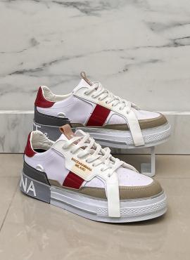 Shoes Women's Sneakers D&G