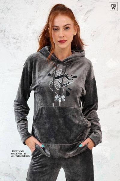 ქალის სპორტული კოსტუმი RAW  Photo 2