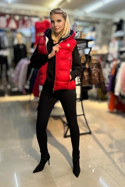 ქალის ჟილეტი MONCLER  Photo 2